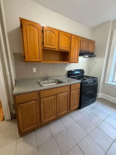 323 Park Ave Photo 1