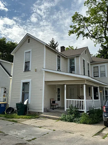 612 W Adams St #1 Photo 1