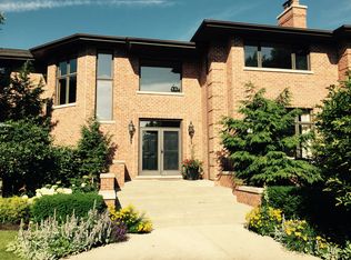 26618 N Countryside Lake Dr, Mundelein, IL
