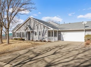 80 Crestview Ln, Loretto, MN 55357