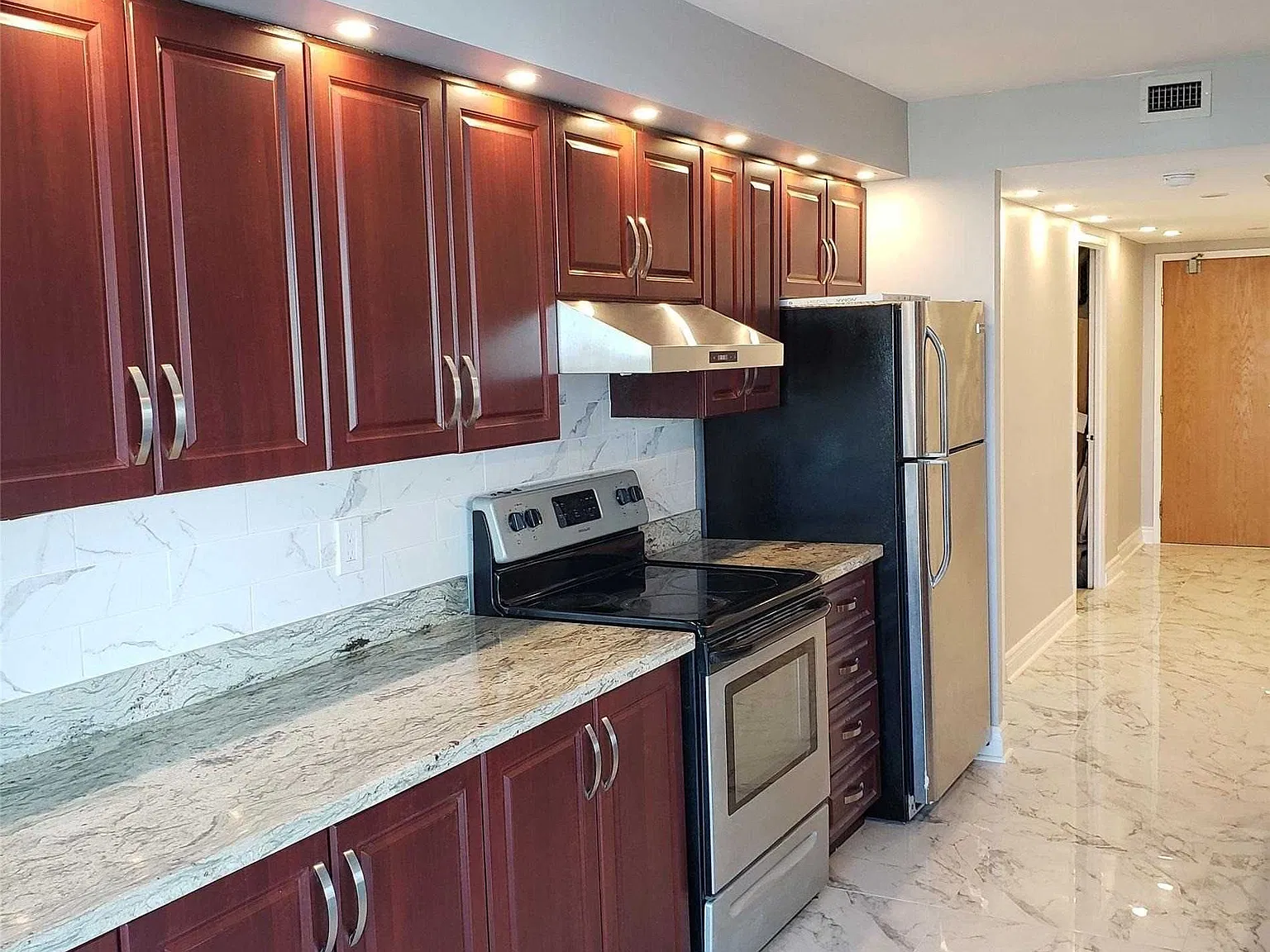 2 bed, $2,900 — Photo 2