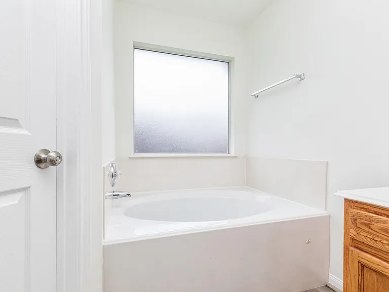 16307 Goanna Ct — Photo 26