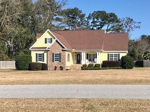 3rd image of 106 Salt Lick Ln