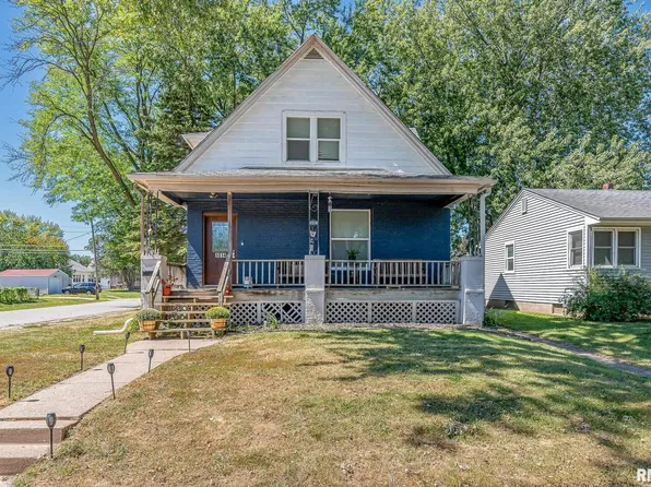 1014 S Michigan Ave, Davenport, IA 52802