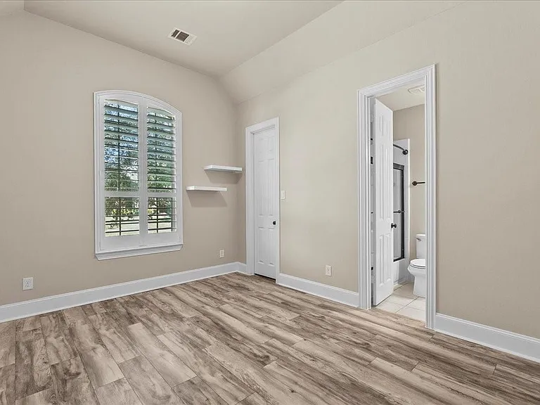1117 Hancock Springs Ln — Photo 28