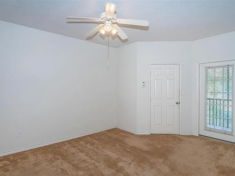 4305 Bayside Village Dr #304 — Photo 6