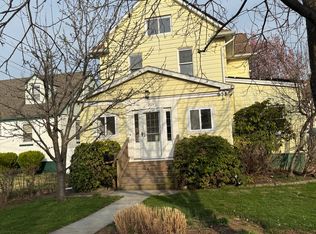 209 Park Ave, Teaneck, NJ 07666