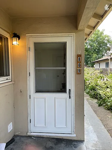 809 Vine St Photo 1