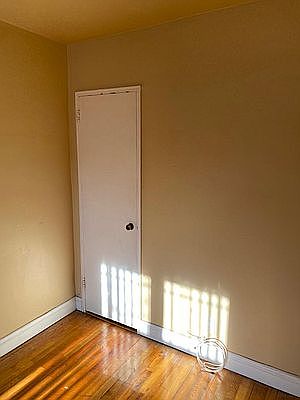 3rd image of 1132 E 102nd St Floor 1