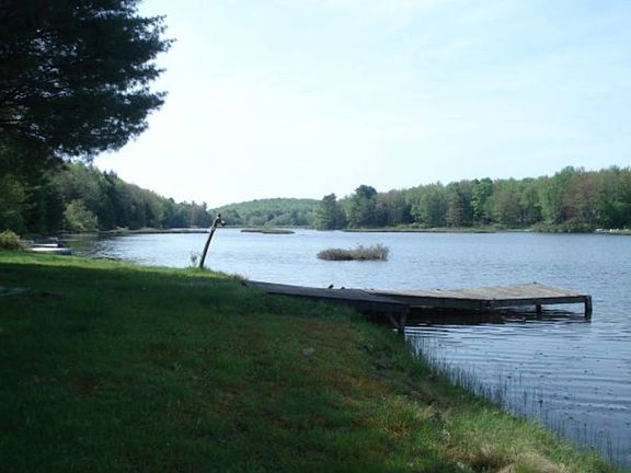 2nd image of 129 Blueberry Dr