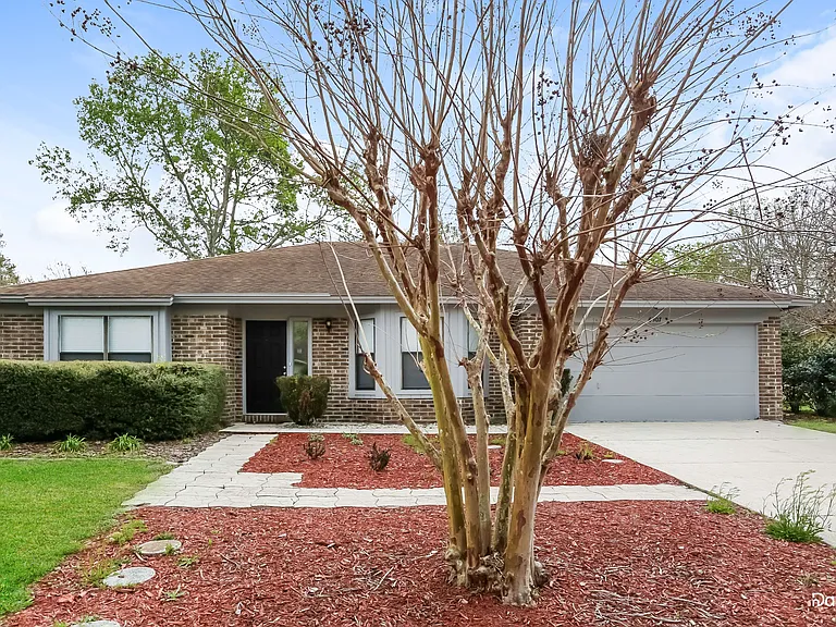 6507 Diamond Leaf Ct S — Photo 1