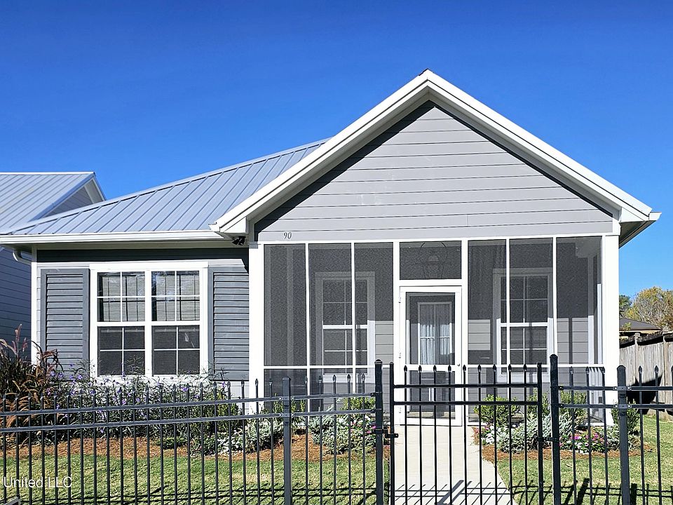 1st image of 90 Bellegrove Blvd