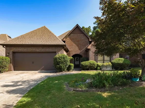 4660 Sterling Glen Ln, Pinson, AL 35126