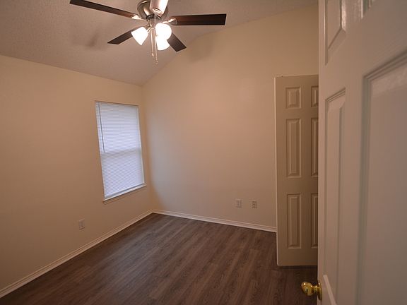 4th image of 10212 Lone Eagle Ct