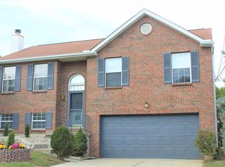 9136 Clear Brook Ln, Covington, KY 41017