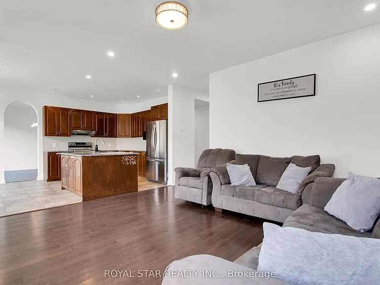 115 Tapestry Dr #1 — Photo 17