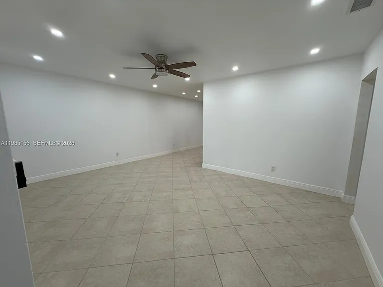 11840 SW 81st Rd #1 — Photo 4