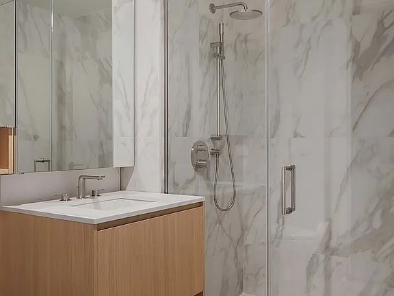 4th image of 430 Main St #28P