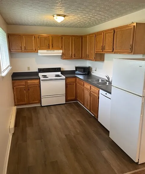 Celeron Suites — Photo 3