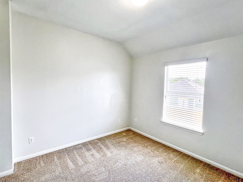 1st image of 18 Old Presidio Dr #18