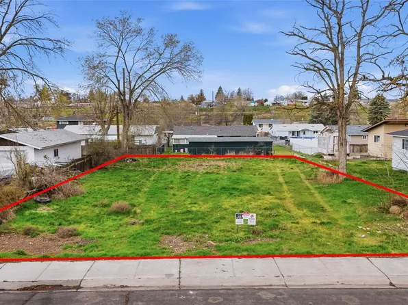 1528 N Buell Street, Moses Lake, WA 98837