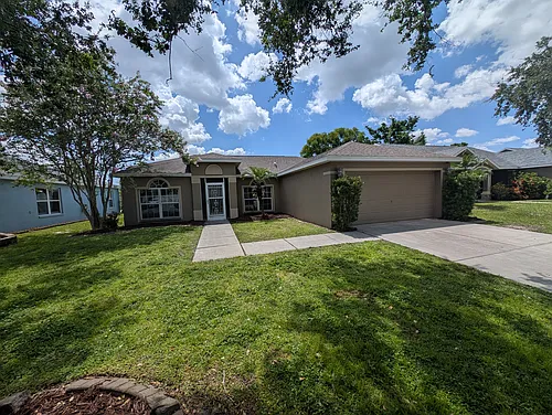 4223 Donnington Dr Photo 1