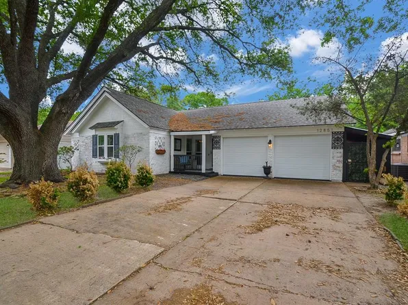12851 Westmere Dr, Houston, TX 77077