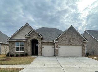2004 Austin Dr NE #3, Cullman, AL 35058