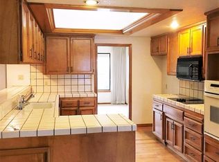 304 Oak Canyon Way, Folsom, CA