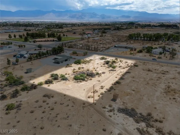 5580 S Vicki Ann Rd, Pahrump, NV 89048