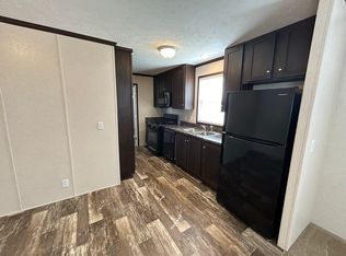 118 Texas #118, Belleville, MI 48111