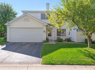 1976 Overland Cir, Saint Paul, MN 55122