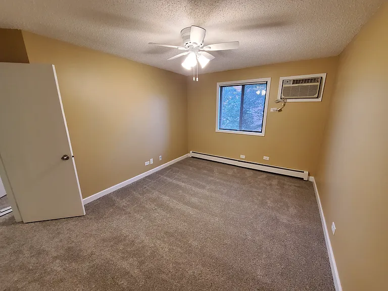 12 Echo Ct #8 — Photo 10