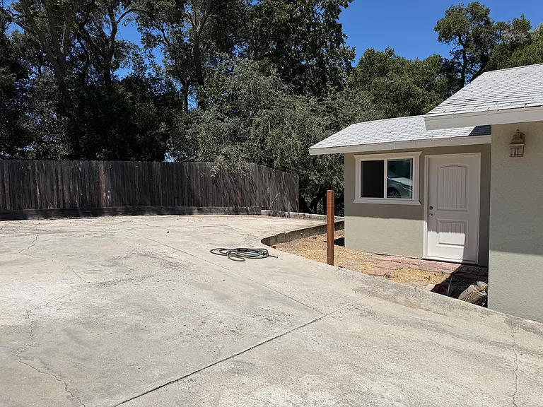 5100 Alamo Ave — Photo 13