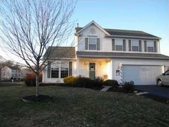 221 Edgewood Dr E, Beaver, PA 15009