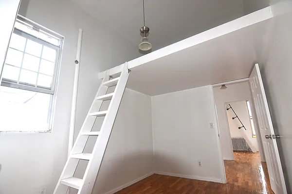 Rented by Triplemint | media 24