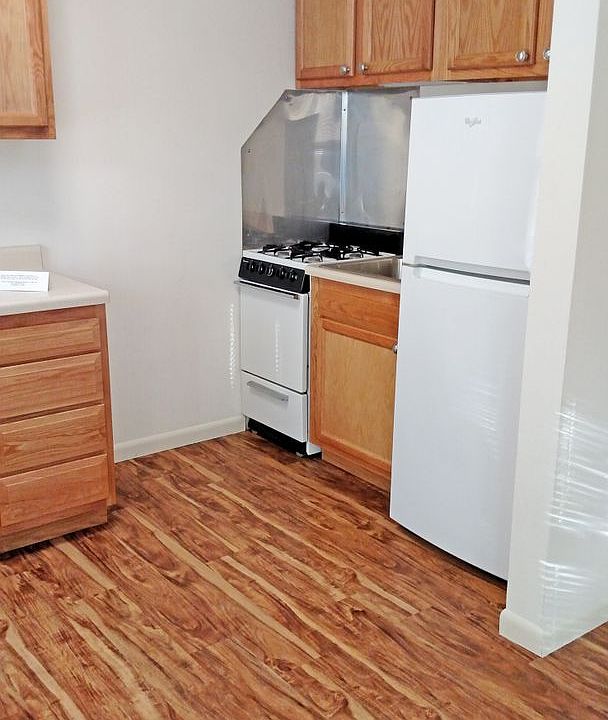 1st image of 607 W Healey St APT 15