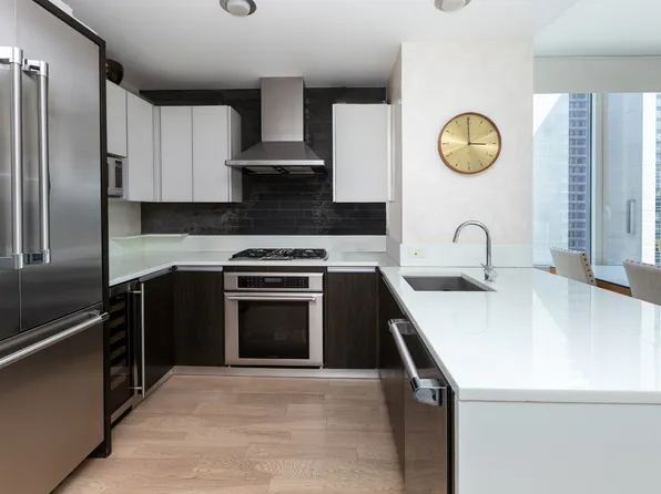 247 West 46th Street image 6 of 15