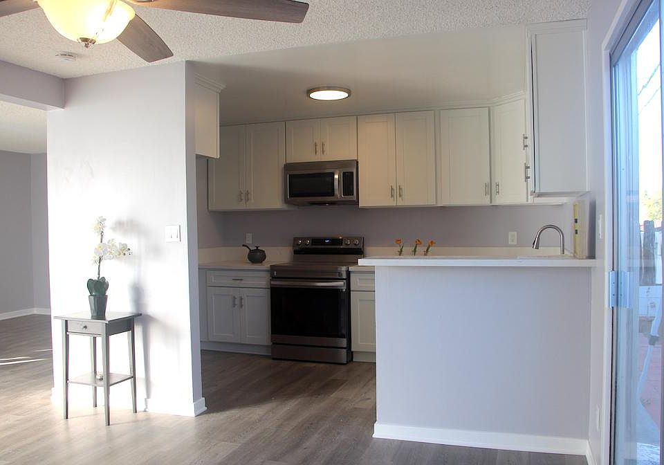 1st image of 3439 Emerald St