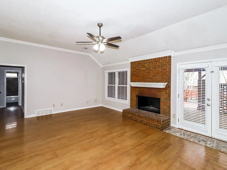4800 Harvest Knoll Cv S — Photo 5