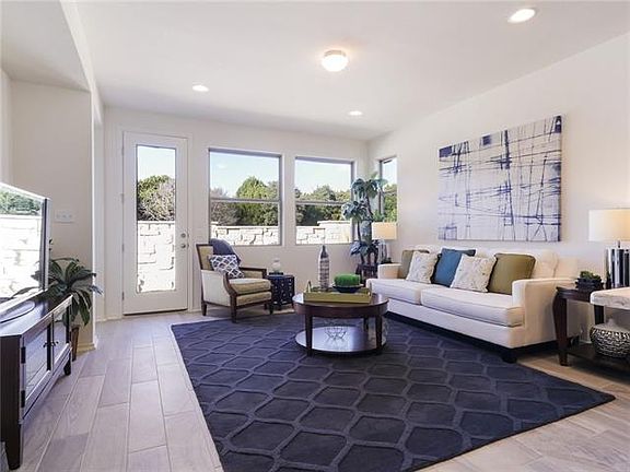 5th image of 9108 Moonstone Dr