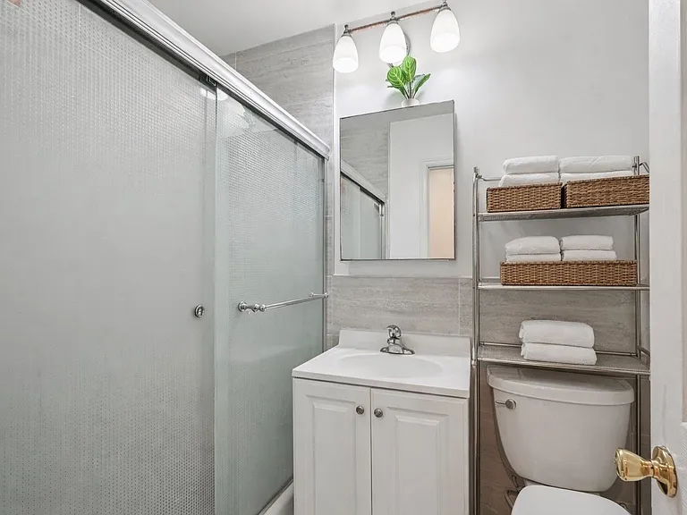 20 Concord St #1 — Photo 6