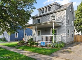 16 Murdock Ave, Glens Falls, NY 12801