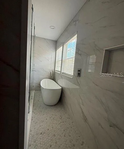912 Waterside Dr — Photo 20