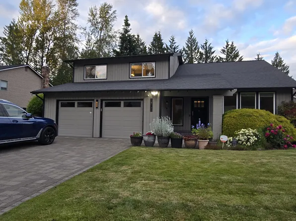 19130 SE 47th Pl, Issaquah, WA 98027