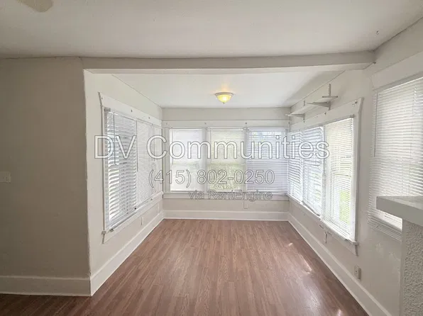 2035 14th St S, Saint Petersburg, FL 33705
