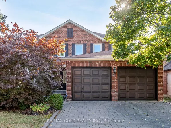 21 Nottingham Cres, Brampton, ON L6S 4G3