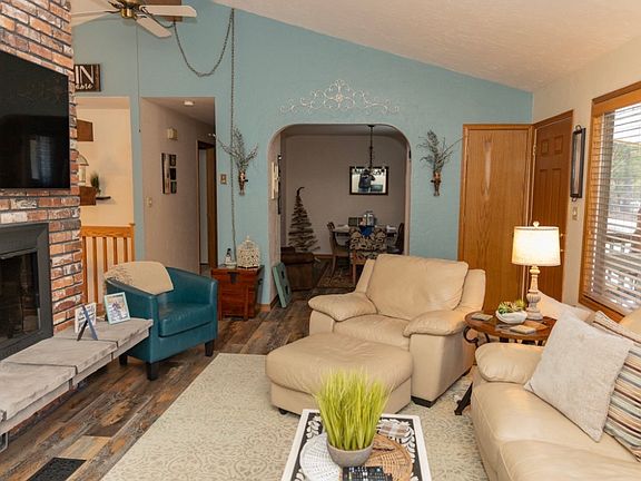 5th image of 71 Roza Rd