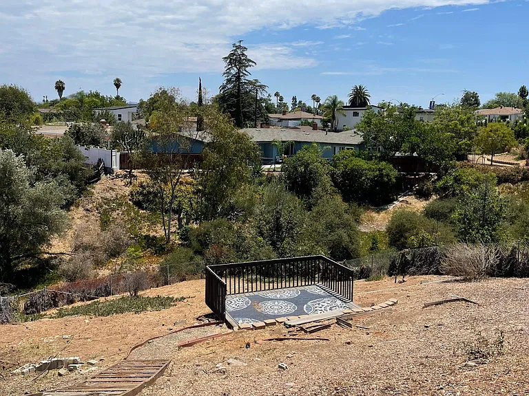 5135 Ewing St — Photo 15