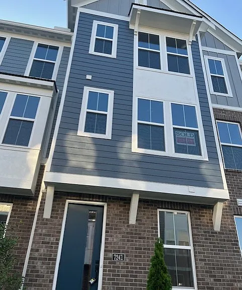 7241 Otley Dr — Photo 2